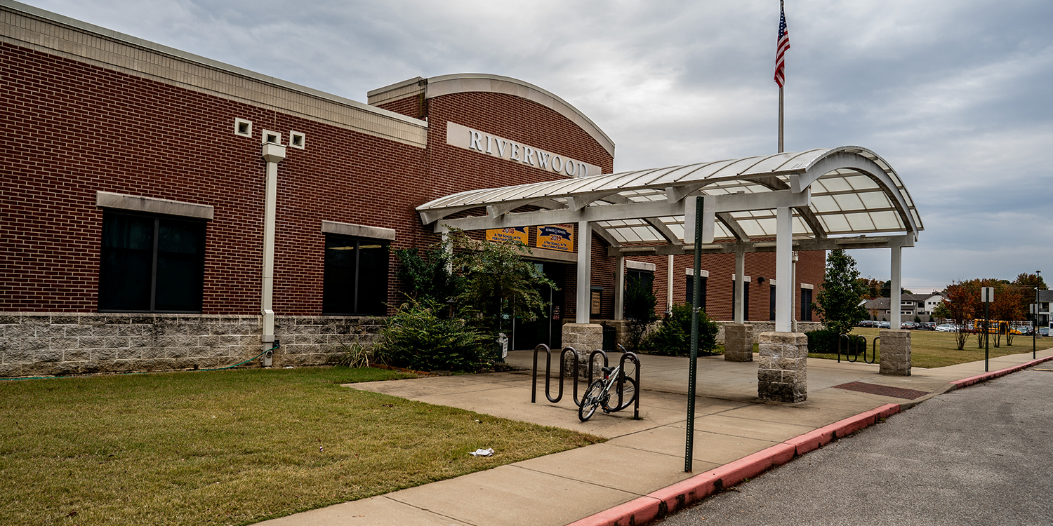 riverwood elementary building